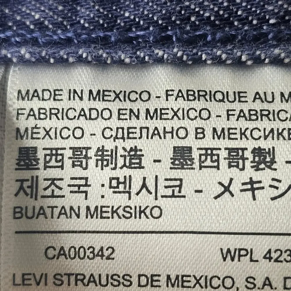 Levis sale pair